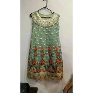 Sleeveless a-line multi media dress w/ embroidered floral detail & beads size L